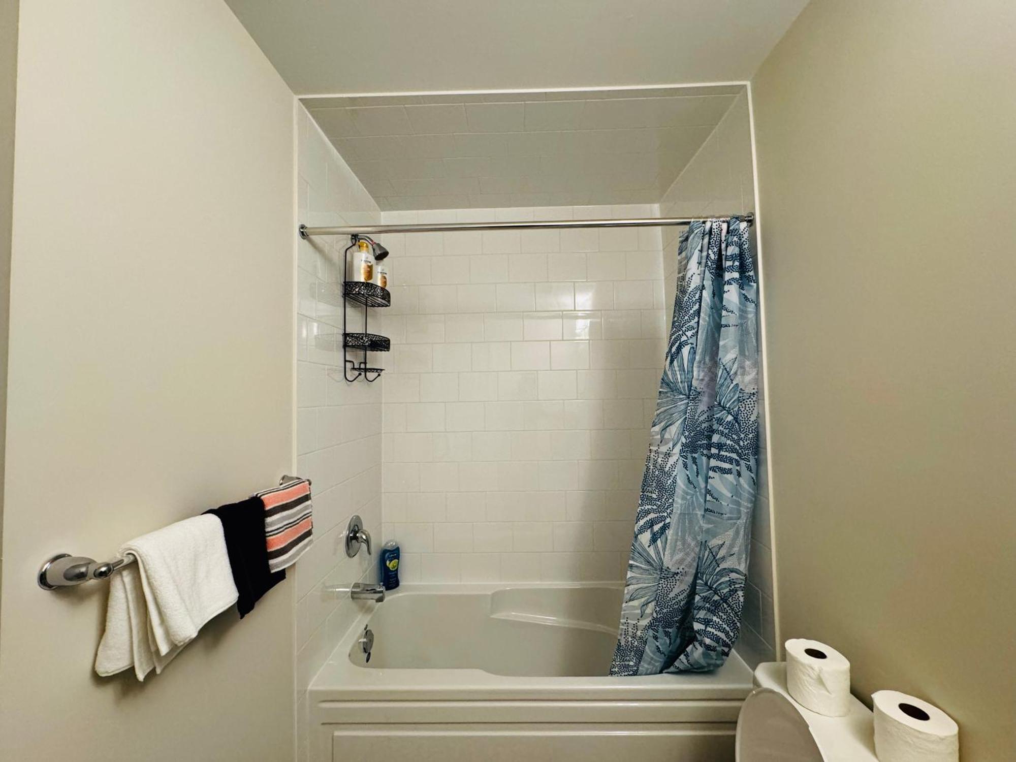 Have Whole House To Yourself Thorold Luaran gambar